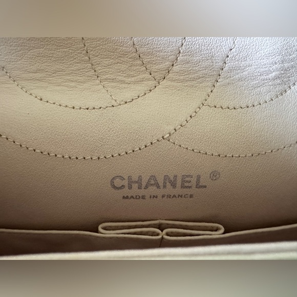 Chanel 2.55 Reissue Maxi 227 Pink White Degrade Ombré Bag - Picture 6 of 16